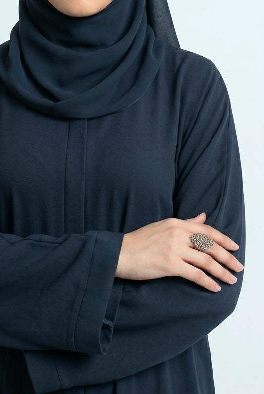abaya zinc closeup