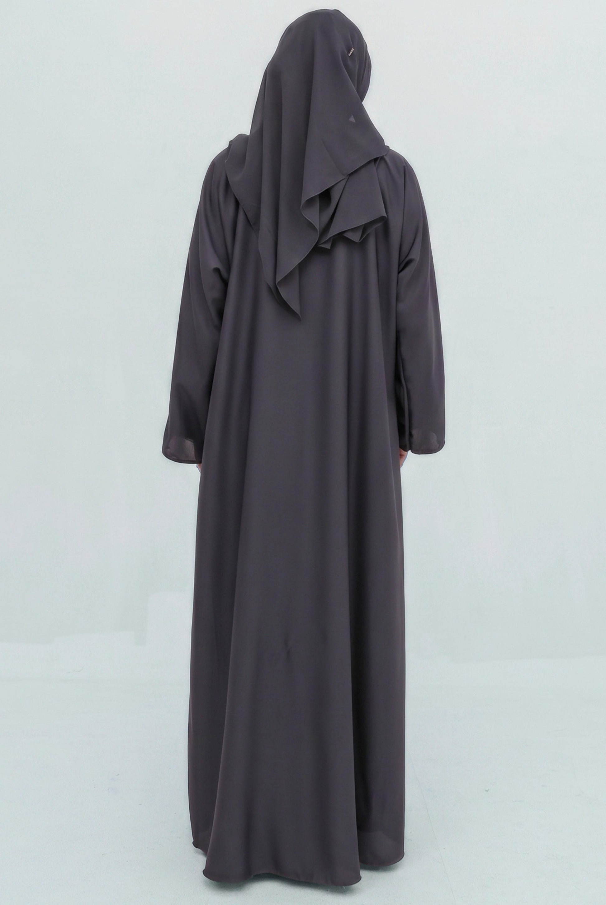 closed abaya gray from back